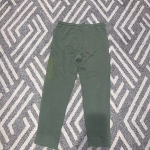 Size XL teens/ S men’s green sweatpants